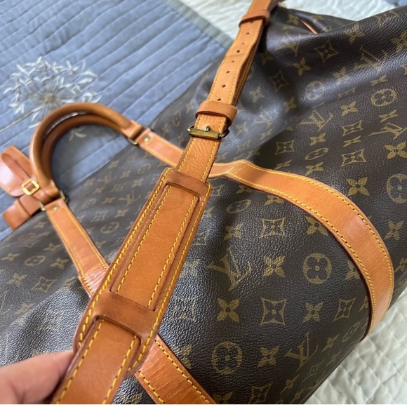 LV Duffle bag - Picture 6 of 11